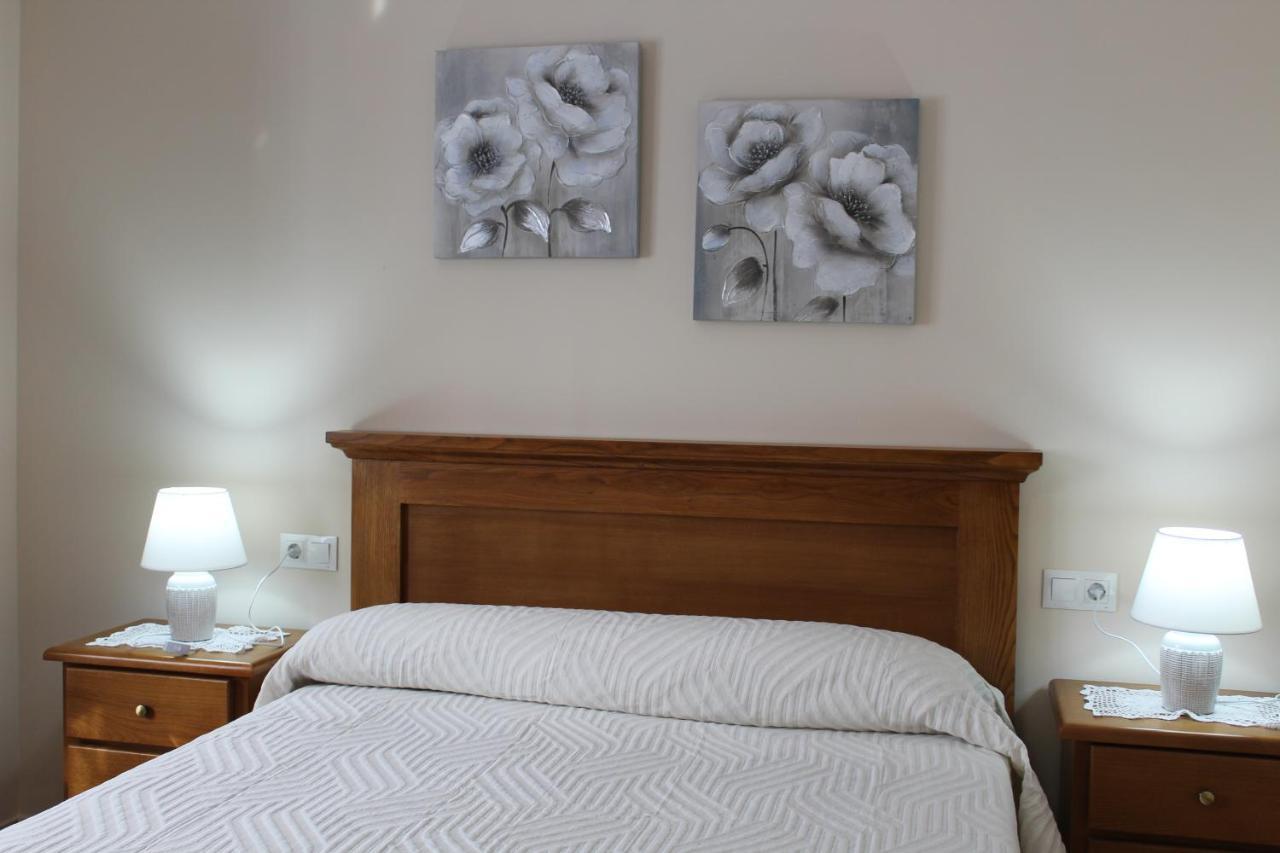 Apartamentos Casa Cerolleiro Castropol Extérieur photo
