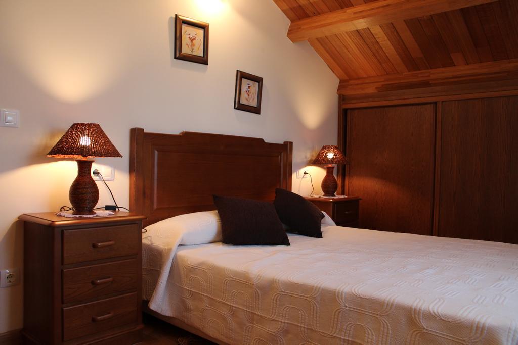 Apartamentos Casa Cerolleiro Castropol Extérieur photo