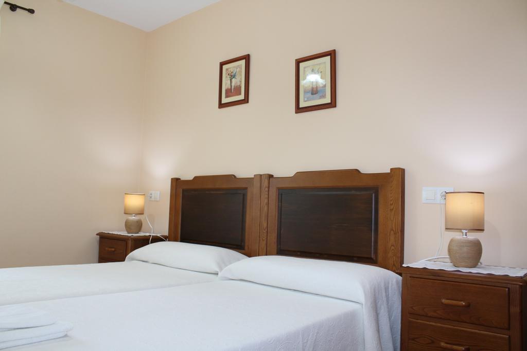 Apartamentos Casa Cerolleiro Castropol Extérieur photo
