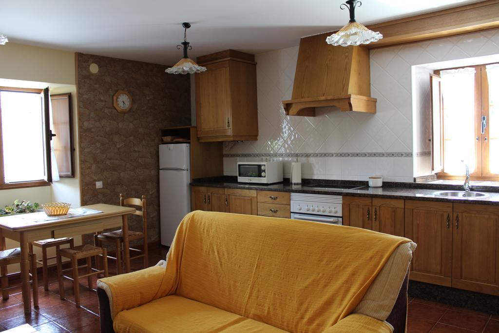 Apartamentos Casa Cerolleiro Castropol Extérieur photo