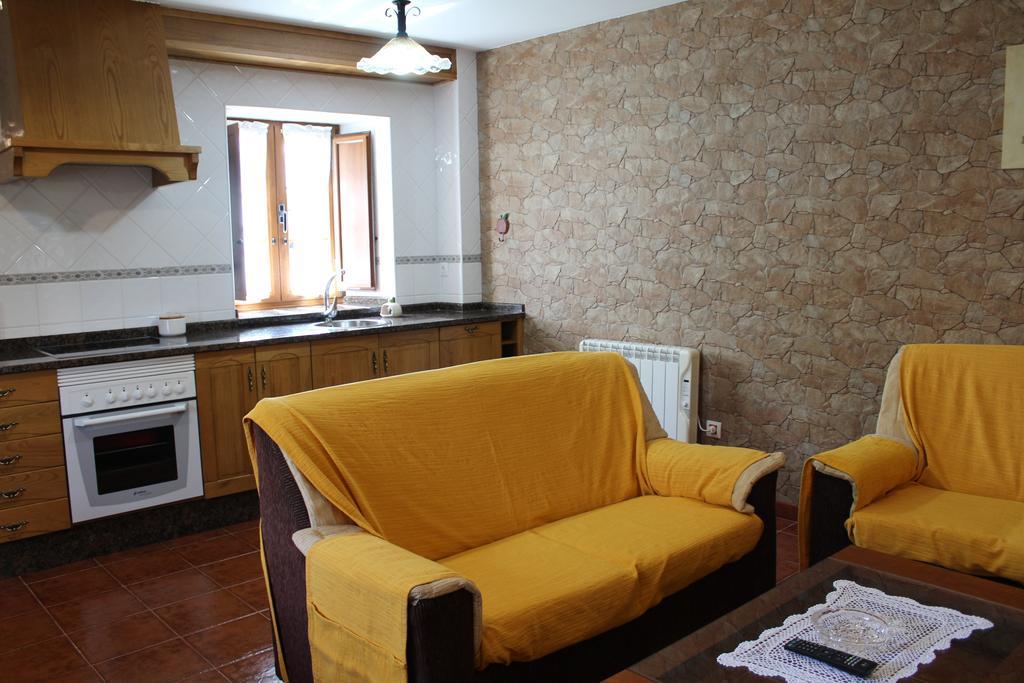 Apartamentos Casa Cerolleiro Castropol Extérieur photo