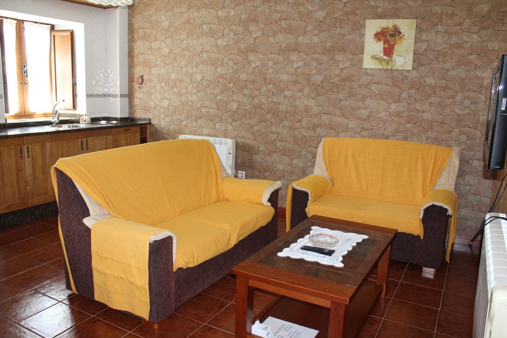 Apartamentos Casa Cerolleiro Castropol Extérieur photo